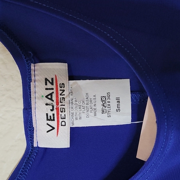 VEJAIZ designs small long tank tunic - Picture 3 of 4